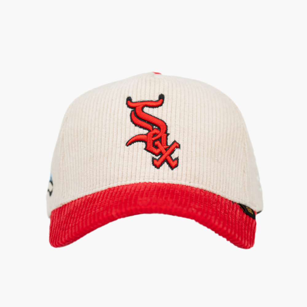 SOX BEIGE AND RED