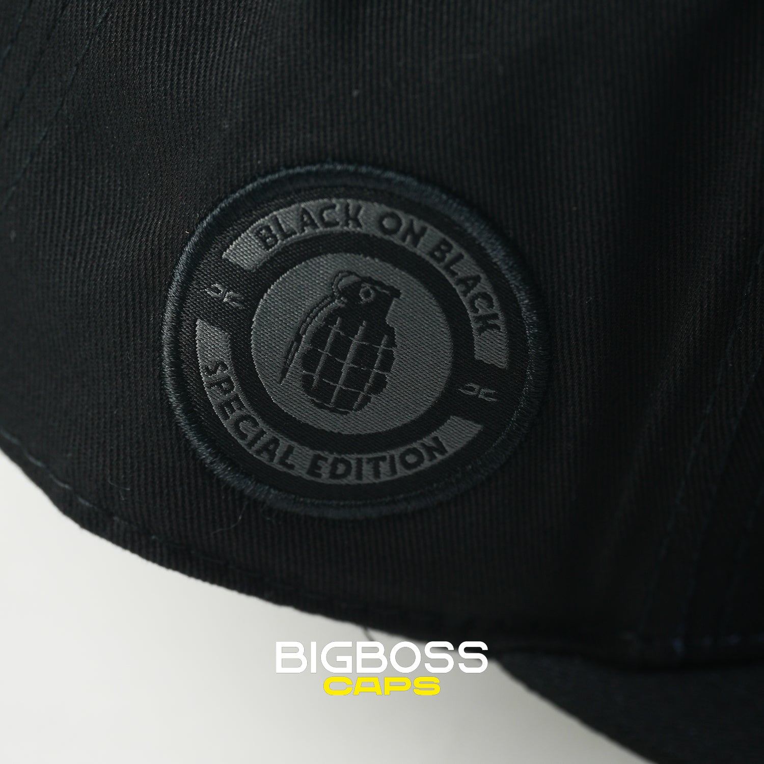 GRANADA BLACK ON BLACK