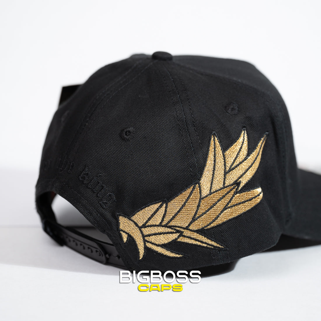 MONEY HUNGRY - CORONA BLACK
