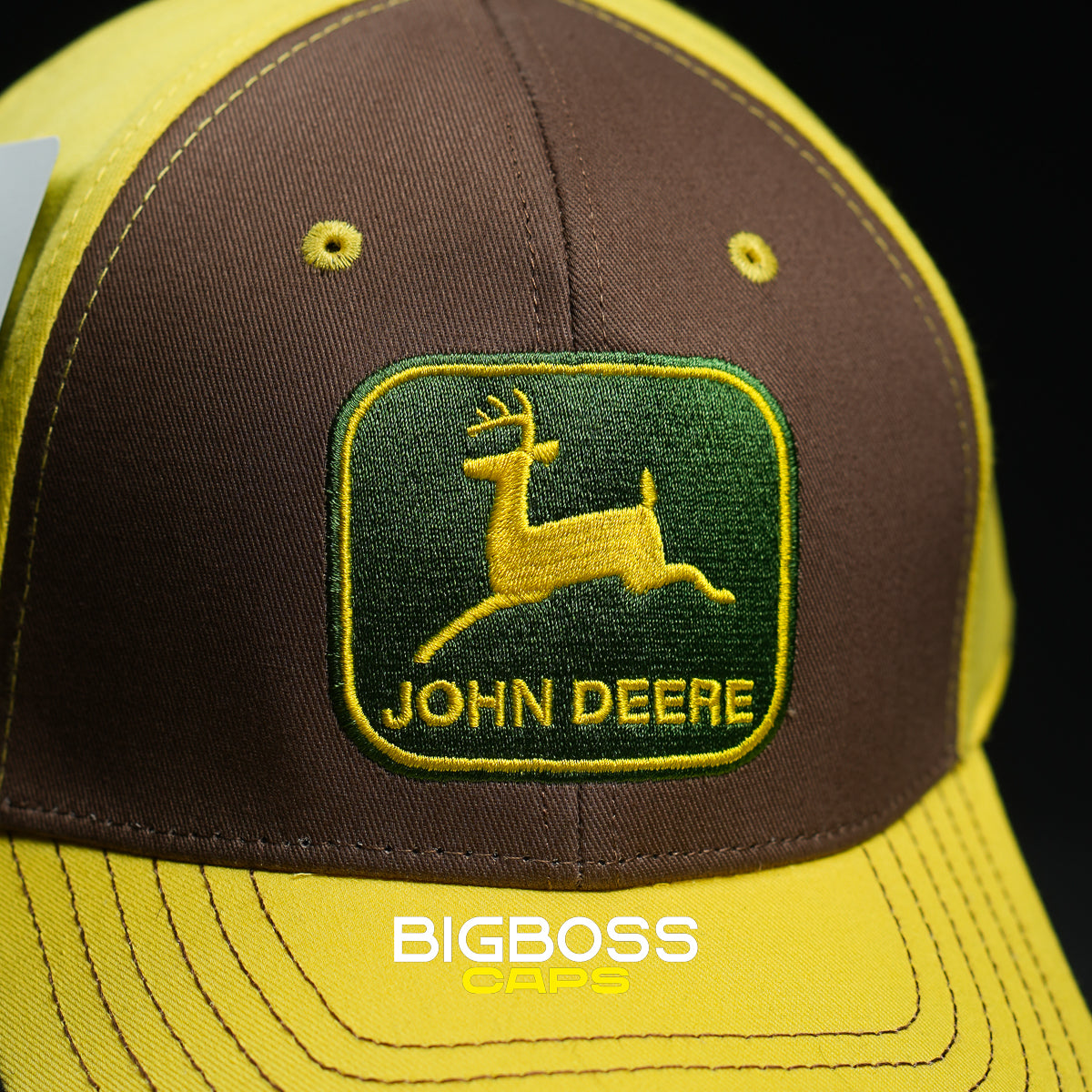 Gorra John Deere café