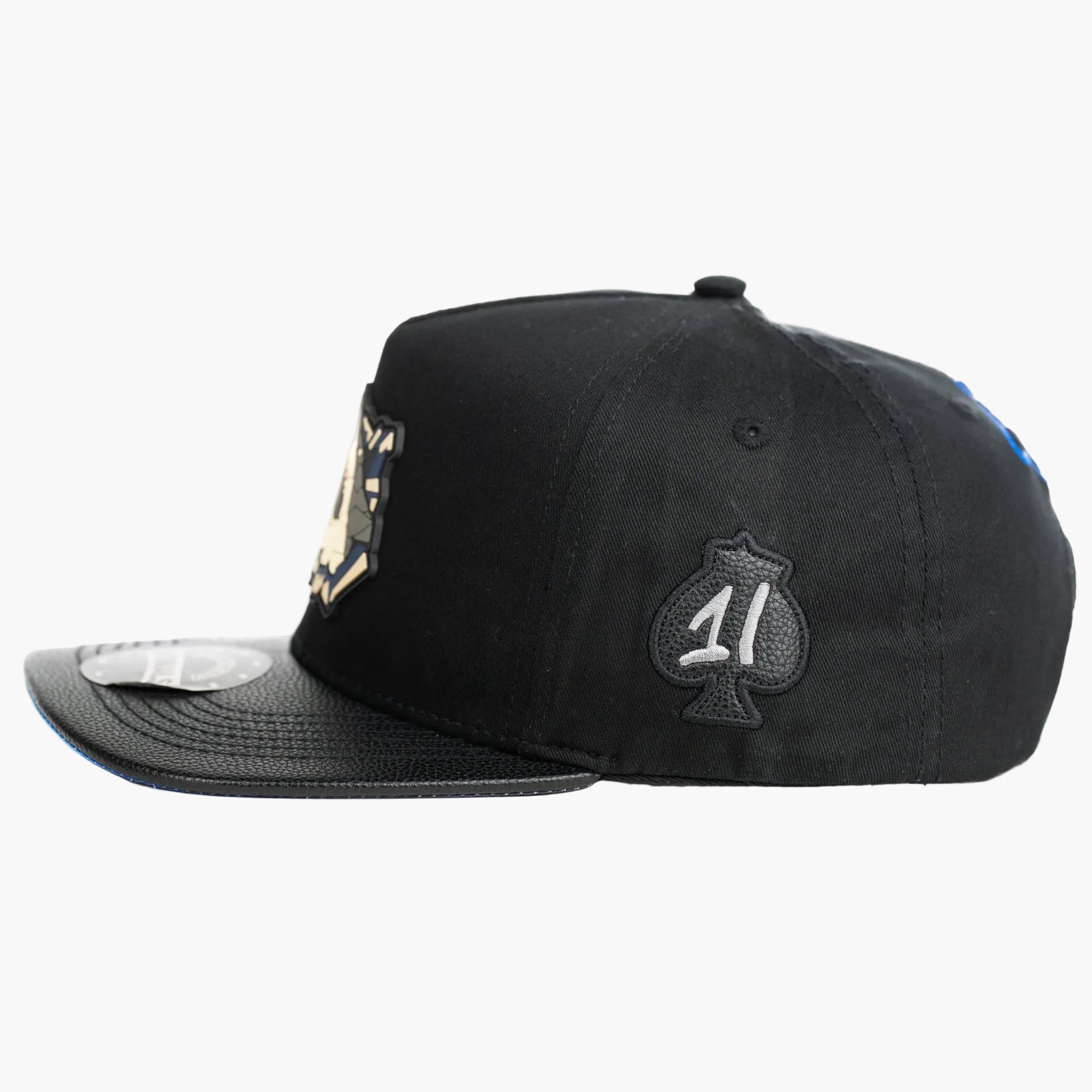SHARK BLACK