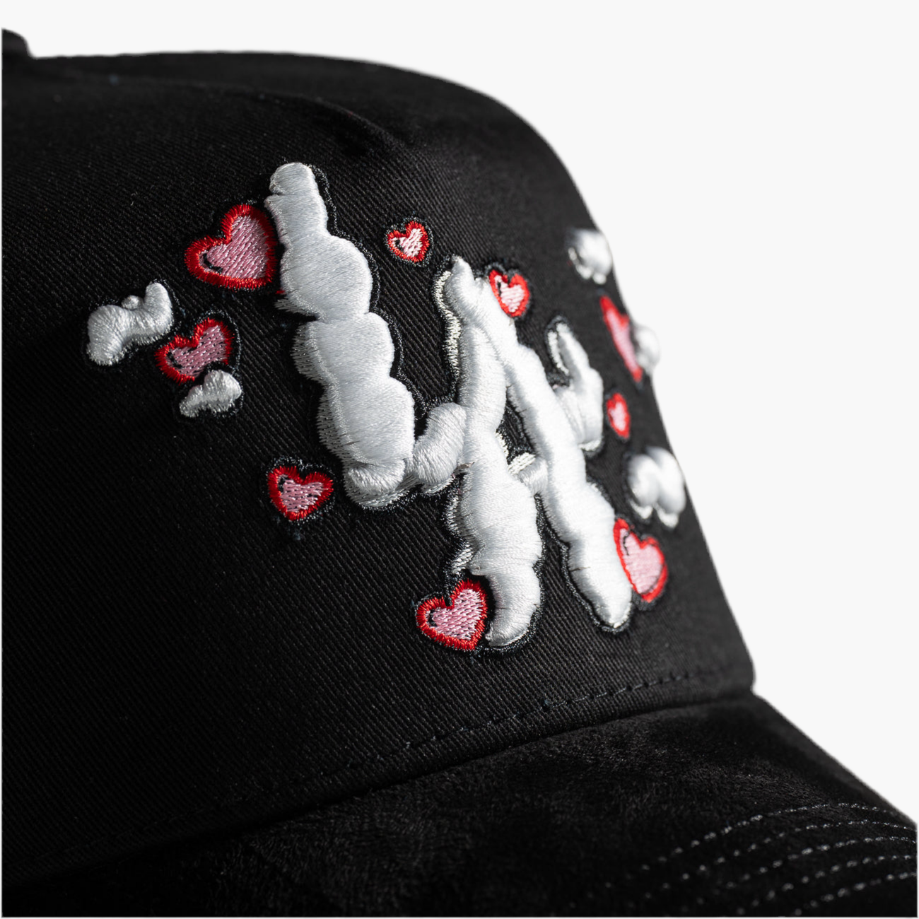 31 LA LOVE CLOUDS