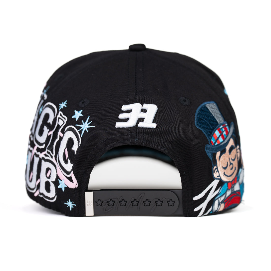 THIRTY ONE - MAGIC CLUB